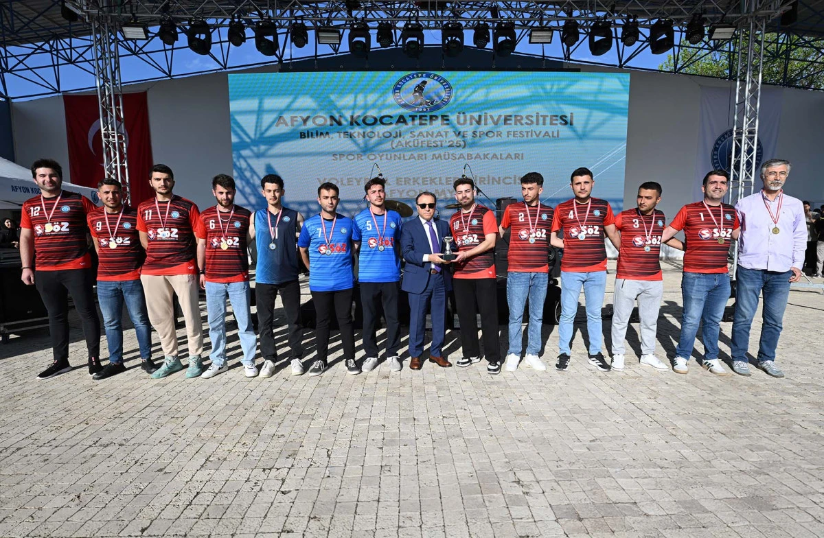 2024-2025 Eğitim-Öğretim Yılı Spor Oyunları Ödül Töreni Düzenlendi