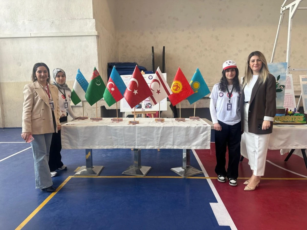 AFYONKARAHİSAR&rsquo;DA T&Uuml;BİTAK 4006 BİLİM FUARLARI BAŞLADI