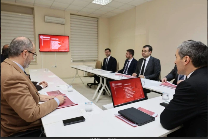 AFYONKARAHİSAR&rsquo;IN VALİSİ DR. NACİ AKTAŞ İL SAĞLIK M&Uuml;D&Uuml;RL&Uuml;Ğ&Uuml;N&Uuml; ZİYARET ETTİ