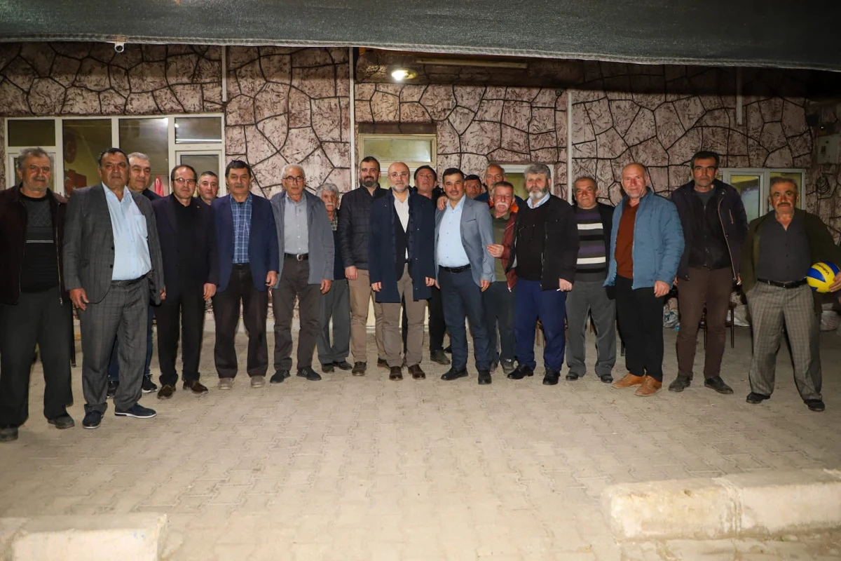 BAŞKAN ŞAHİN KIZIL&Ouml;REN&rsquo;DE İFTAR YAPTI, G&Uuml;LYAZI&rsquo;DA TERAVİH KILDI