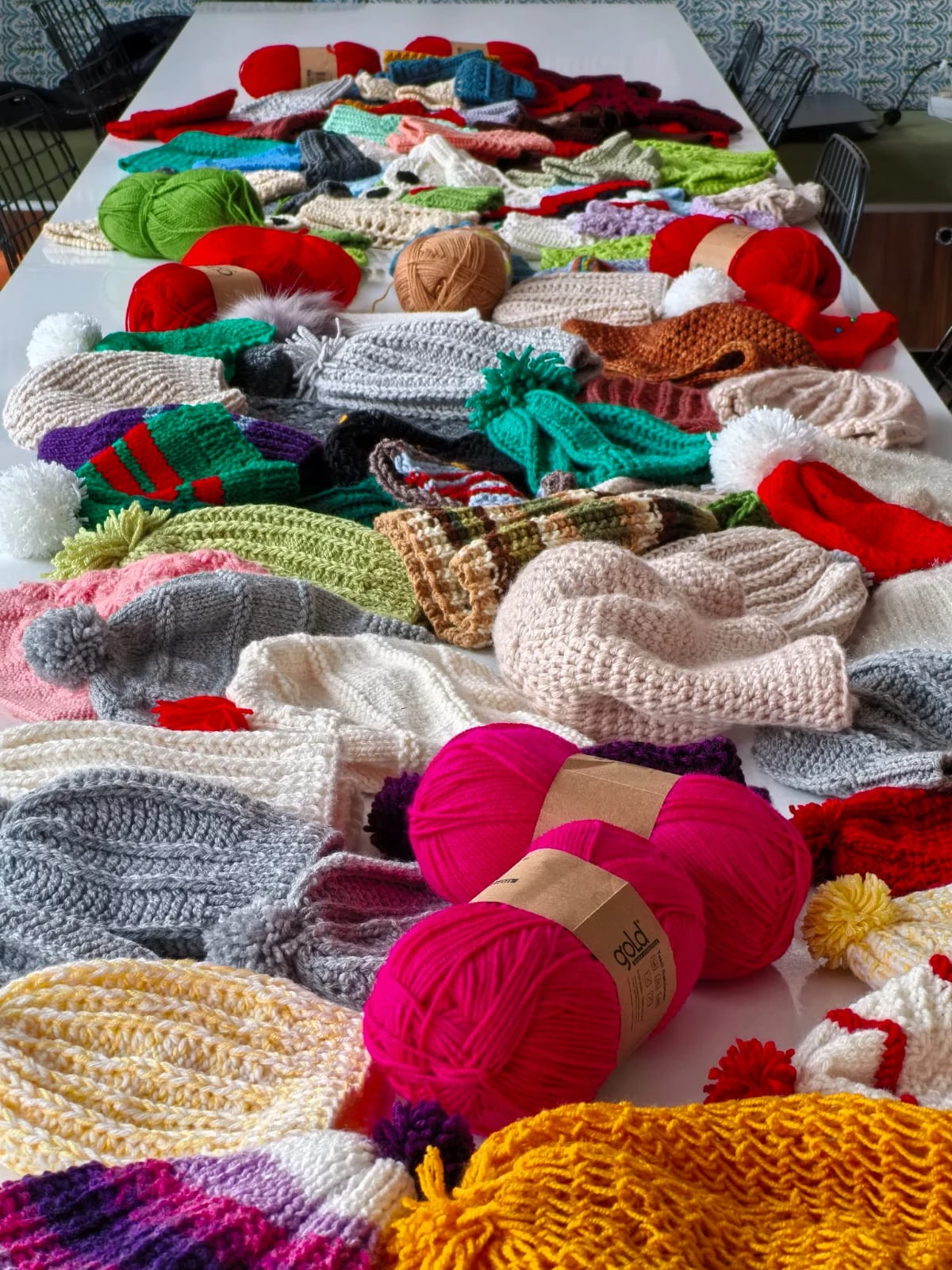 BERE VE ELDİVENLER &ldquo;BİZİM &Ccedil;OCUKLARA&rdquo;