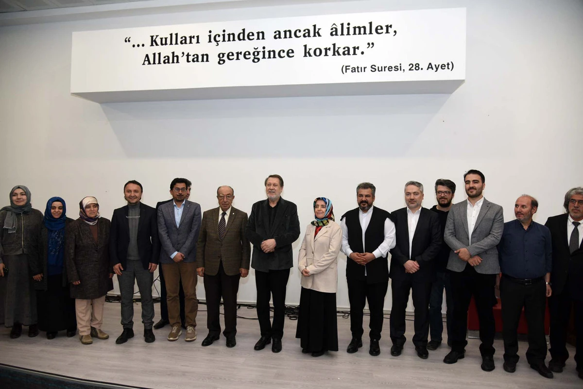 DEVLET SANAT&Ccedil;ISI AHMET &Ouml;ZHAN&rsquo;DAN AK&Uuml;&rsquo;DE &ldquo;GER&Ccedil;EK NE VE NEREDE?&rdquo; S&Ouml;YLEŞİSİ