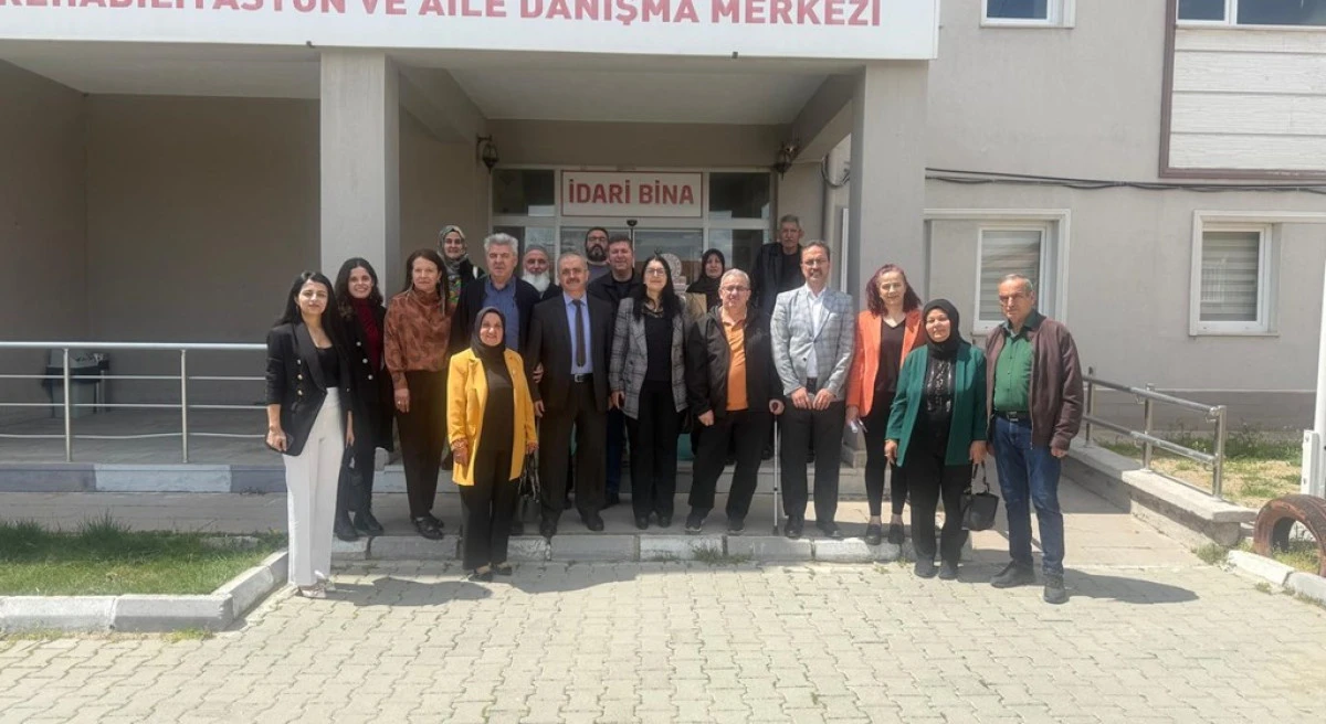 ENGELLİ ALANINDA FAALİYET G&Ouml;STEREN DERNEK BAŞKANLARIYLA DEĞERLENDİRME TOPLANTISI GER&Ccedil;EKLEŞTİRİLDİ