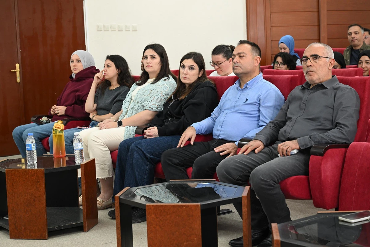 Fen Edebiyat Fakültesinde “İklim Krizi ve Kuraklık” Konulu Seminer Düzenlendi