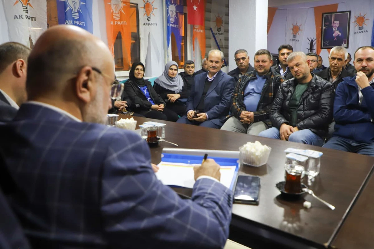 İL BAŞKANI ŞAHİN, ŞUHUT’TA TEŞKİLATLA BİR ARAYA GELDİ