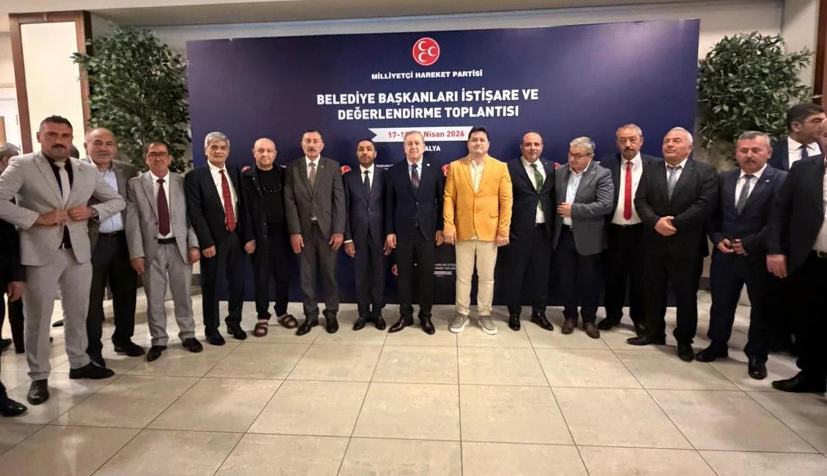 MHP&rsquo;Lİ BELEDİYE BAŞKANLARI ANTALYA&rsquo;DA İSTİŞARE TOPLANTISINDA BULUŞTU