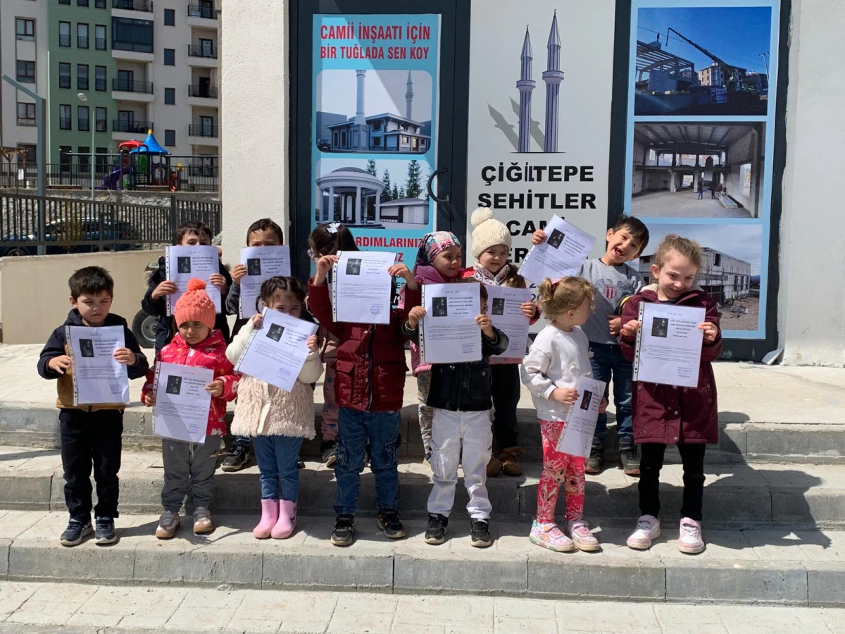 MİNİK ELLERDEN B&Uuml;Y&Uuml;K MESAJ: GELECEĞE NEFES OLDULAR