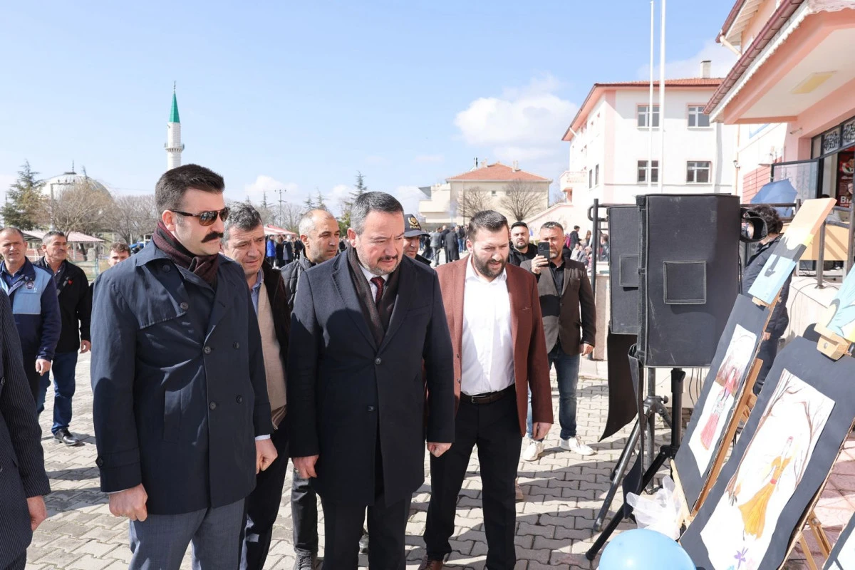 NEVRUZ BAYRAMI COŞKUSU AKHARIM'DA KUTLANDI