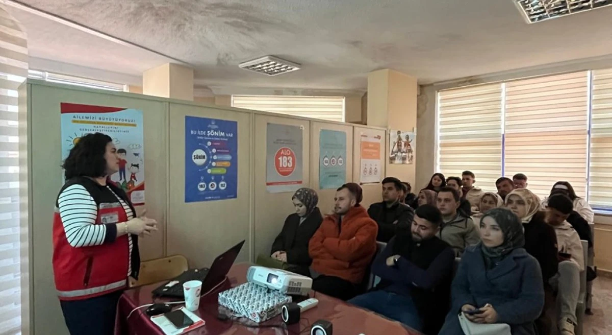 SANDIKLI&rsquo;DA EVLİLİK &Ouml;NCESİ EĞİTİM PROGRAMI D&Uuml;ZENLENDİ