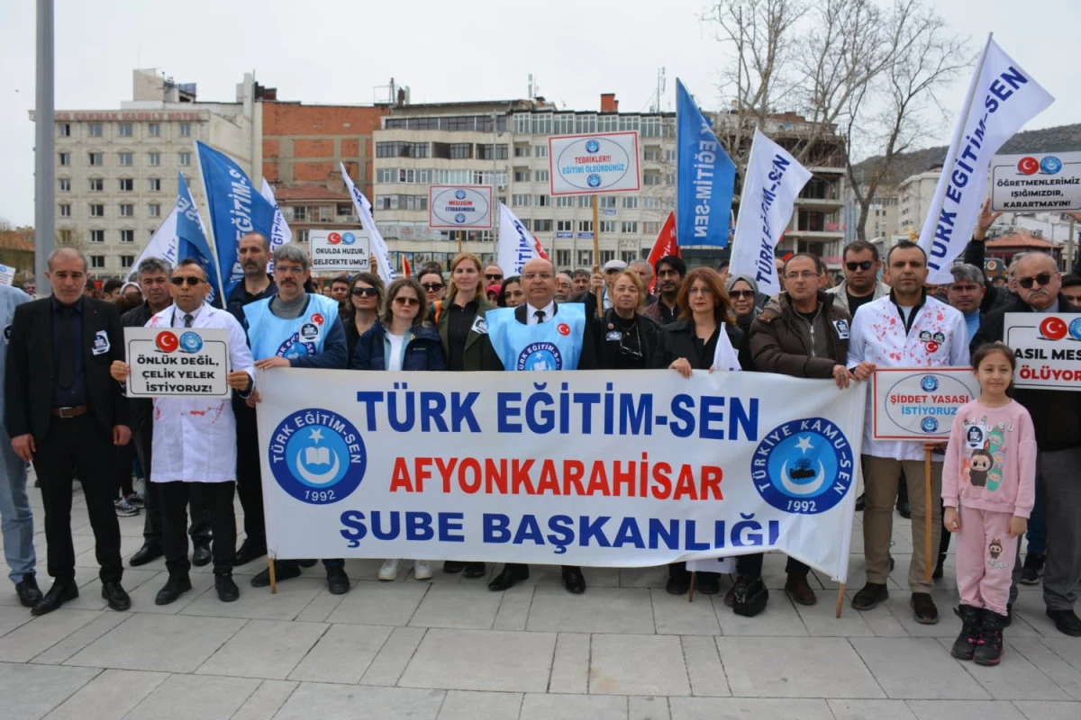 SİVEREK&rsquo;TE OKULDA SİLAHLI SALDIRI: 16 KİŞİ YARALANDI