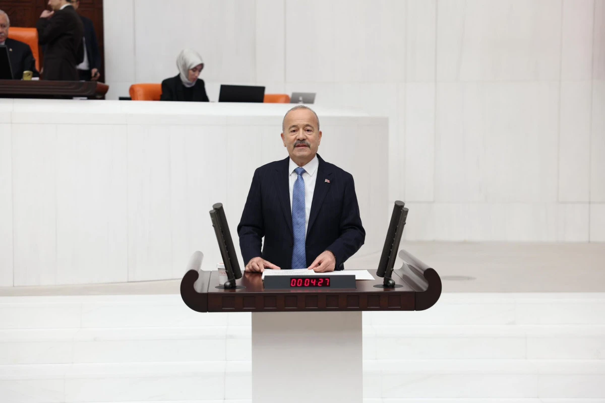 TAYTAK: &ldquo;G&Uuml;&Ccedil;L&Uuml; NESİLLER İ&Ccedil;İN AİLEYE SAHİP &Ccedil;IKIYORUZ&rdquo;