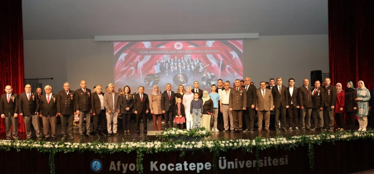 T&Uuml;RKAY ORKESTRASI AFYONKARAHİSAR&rsquo;DA UNUTULMAZ BİR KONSER VERDİ