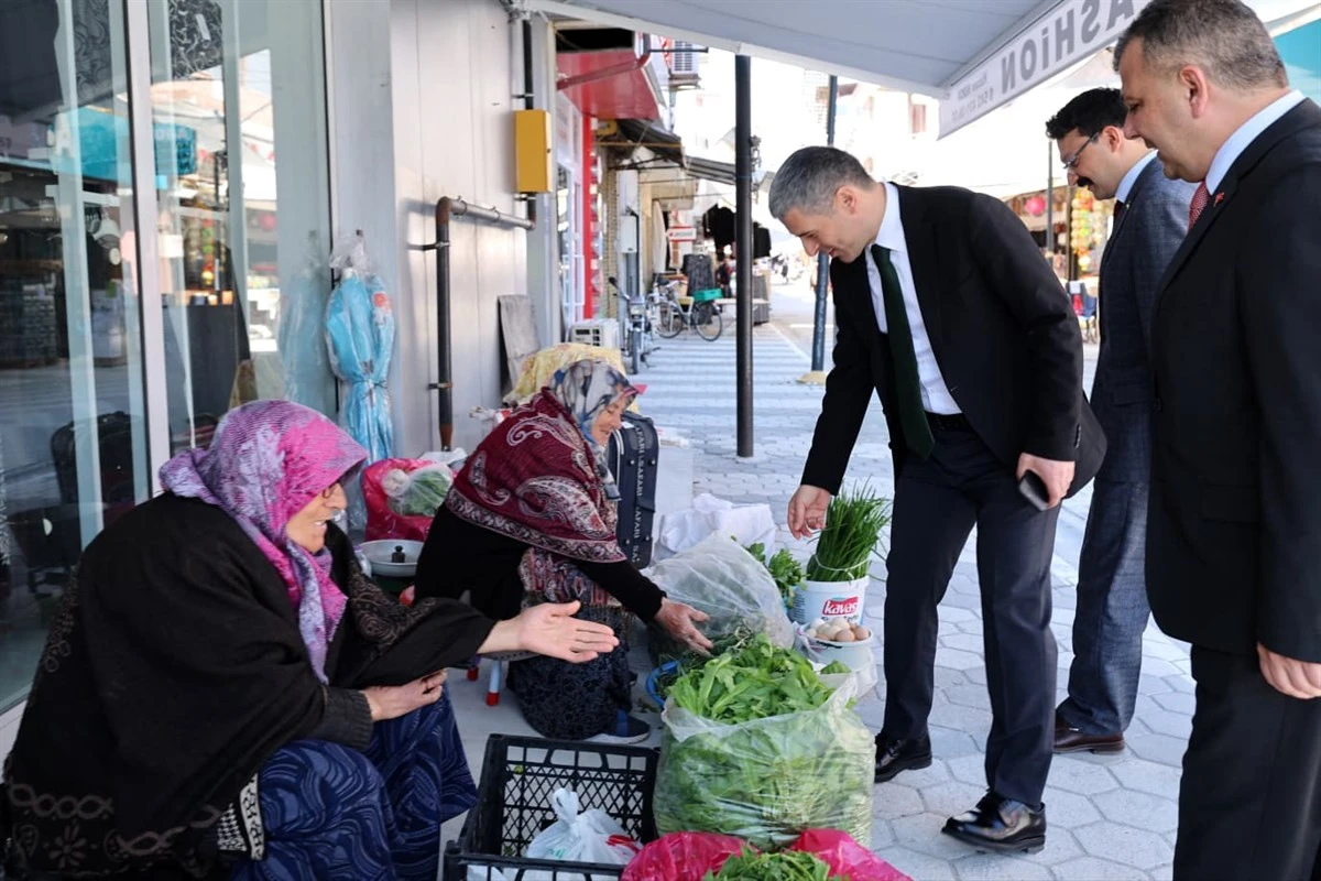 VALİ AKTAŞ, EMİRDAĞ İL&Ccedil;ESİNDE TEMASLARDA BULUNDU